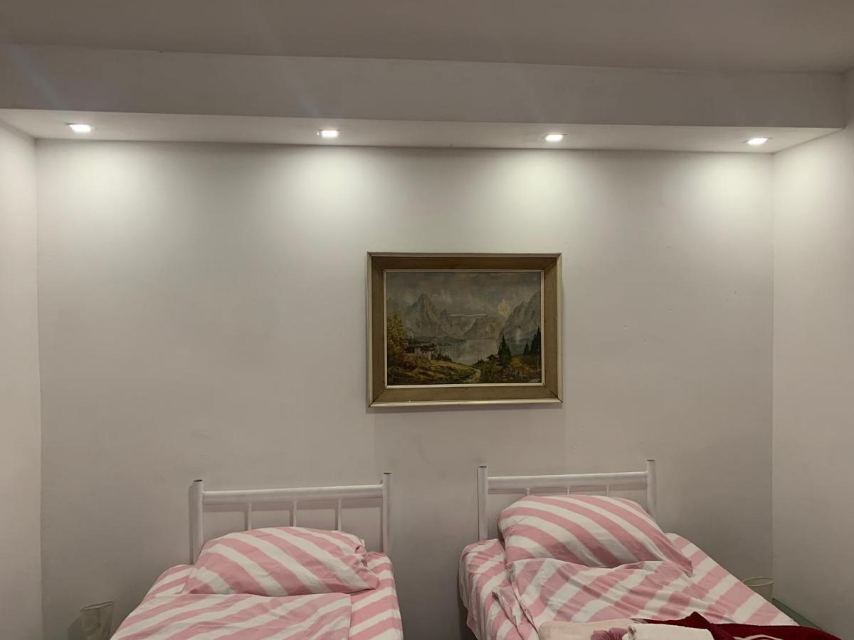 Hanja Apartment