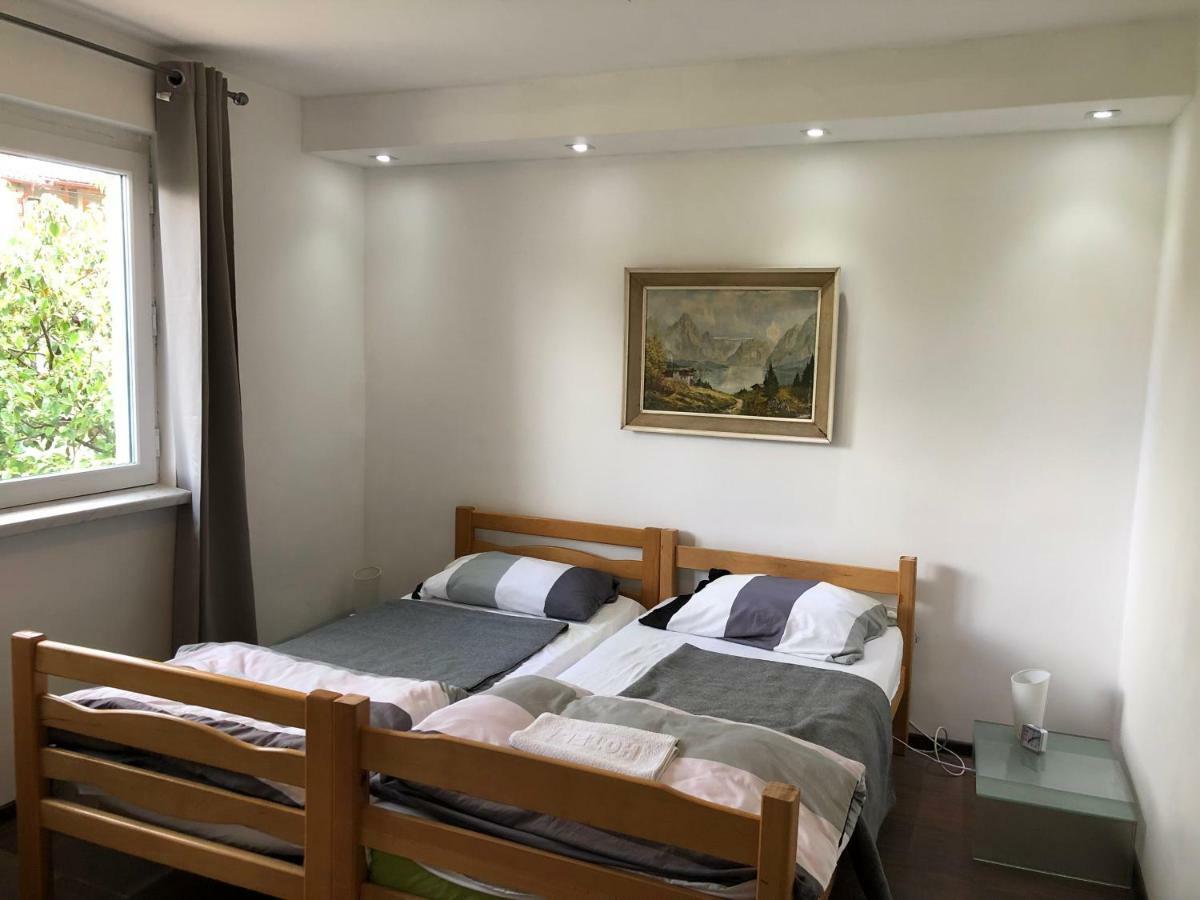 Hanja Apartment