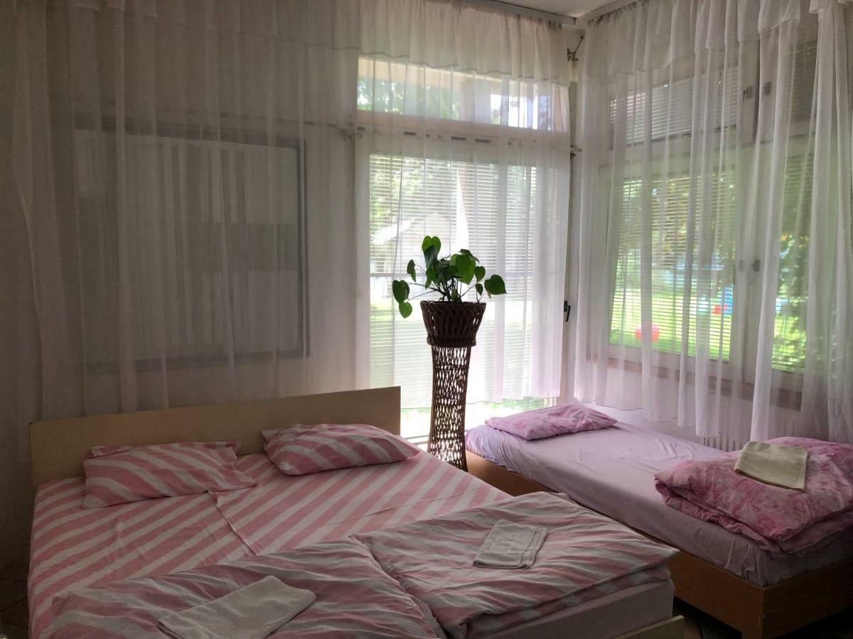 Hanja Apartment